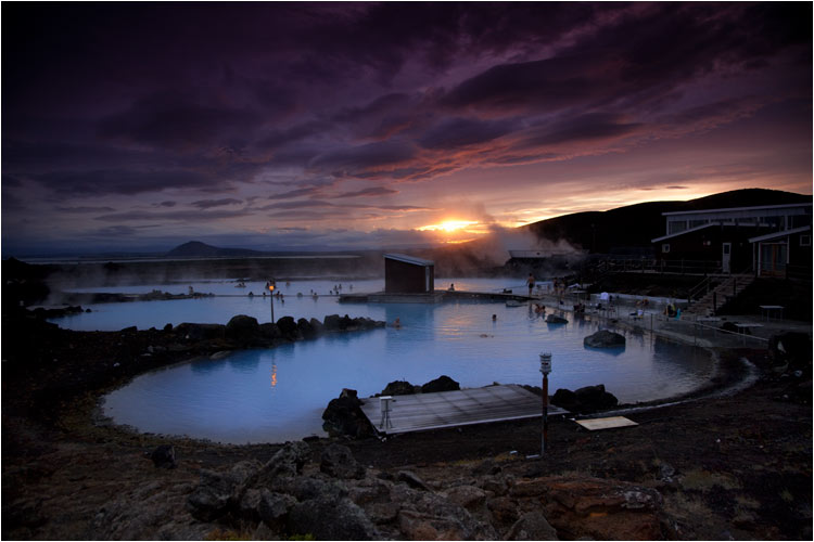 Zum entspannen empfiehlt sich die Warmwasserquelle. Hier den Pot bei Reykiahlíð