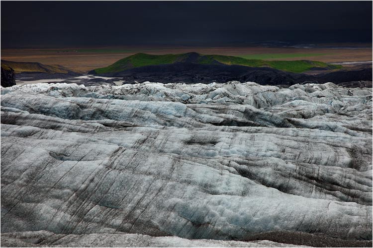 Der Skaftafellsjökull eignet sich gut für Gletscherwanderung, mit ein Guide natürlich!