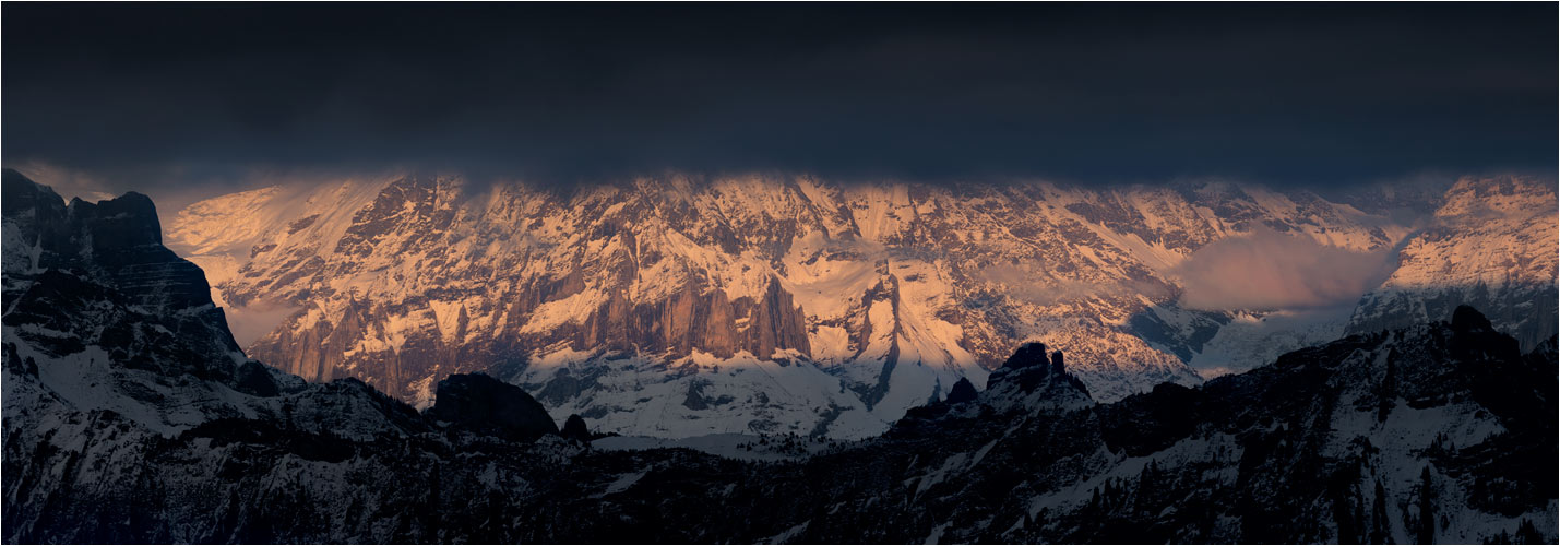 Grandioses Lichtspiel im Berner Oberland, Aufnahmestandort: das Niederhorn