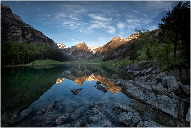 Seealpsee im Morgenlicht