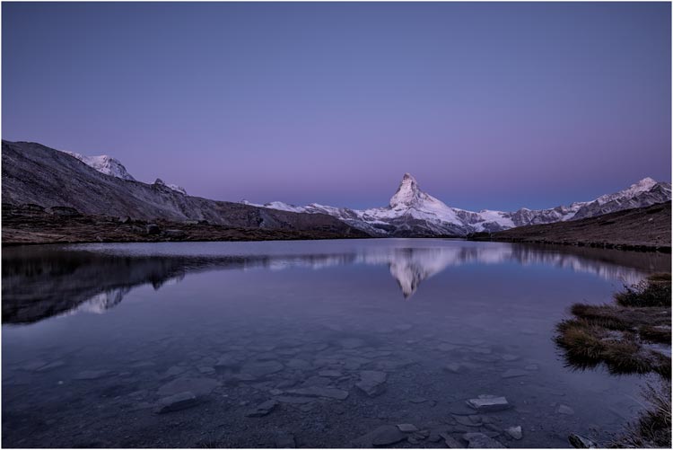 Perfekte Seespiegelung am Stellisee
