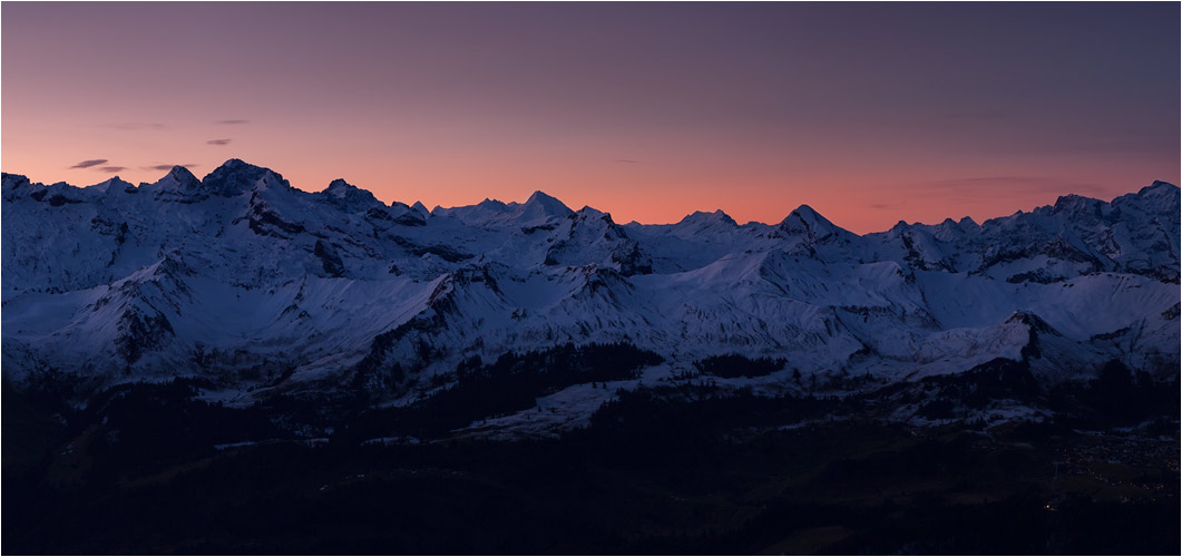 Dez. 15 min. vor Sonnenaufgang, Glarneralpen, Blick aus dem gr. Mythen