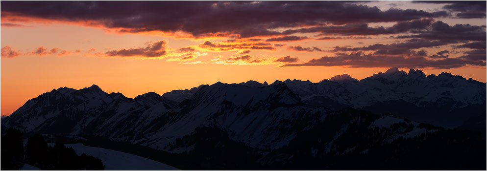 ...in der blaue Stunde, kurz vor Sonnenaufgang....