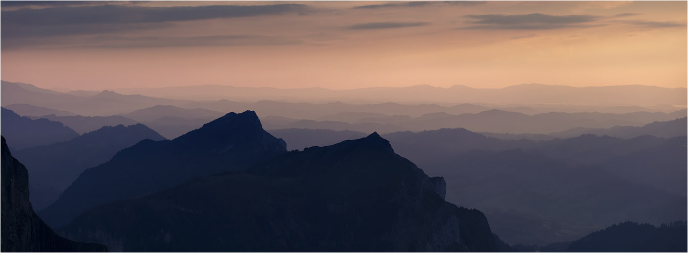 Mountain layers. Vom Pilatus aus fotografiert