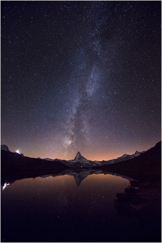 Milchstrasse über das Matterhorn. Blick vom Stellisee aus.