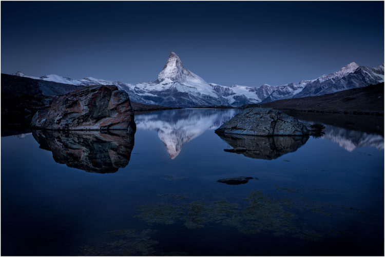 Oktober, Matterhornspiegelung am Stellisee