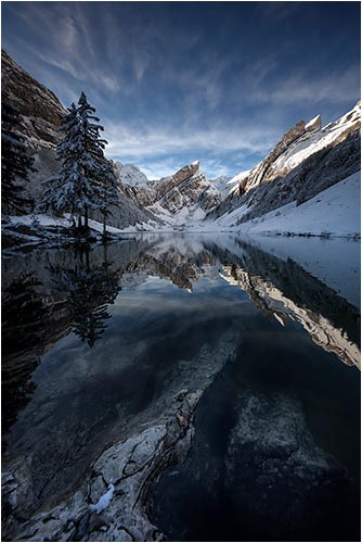 Januar. Seealpsee im Winterkleid