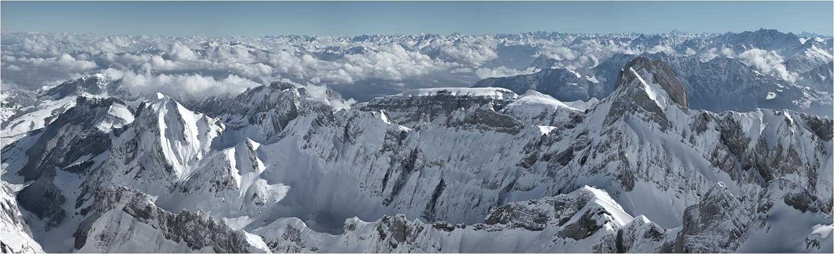 Frisch verschneite Alpsteingebirge II