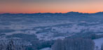 Das Zürcher-Oberland im Winterkleid mit dem Säntis im Hintergrund